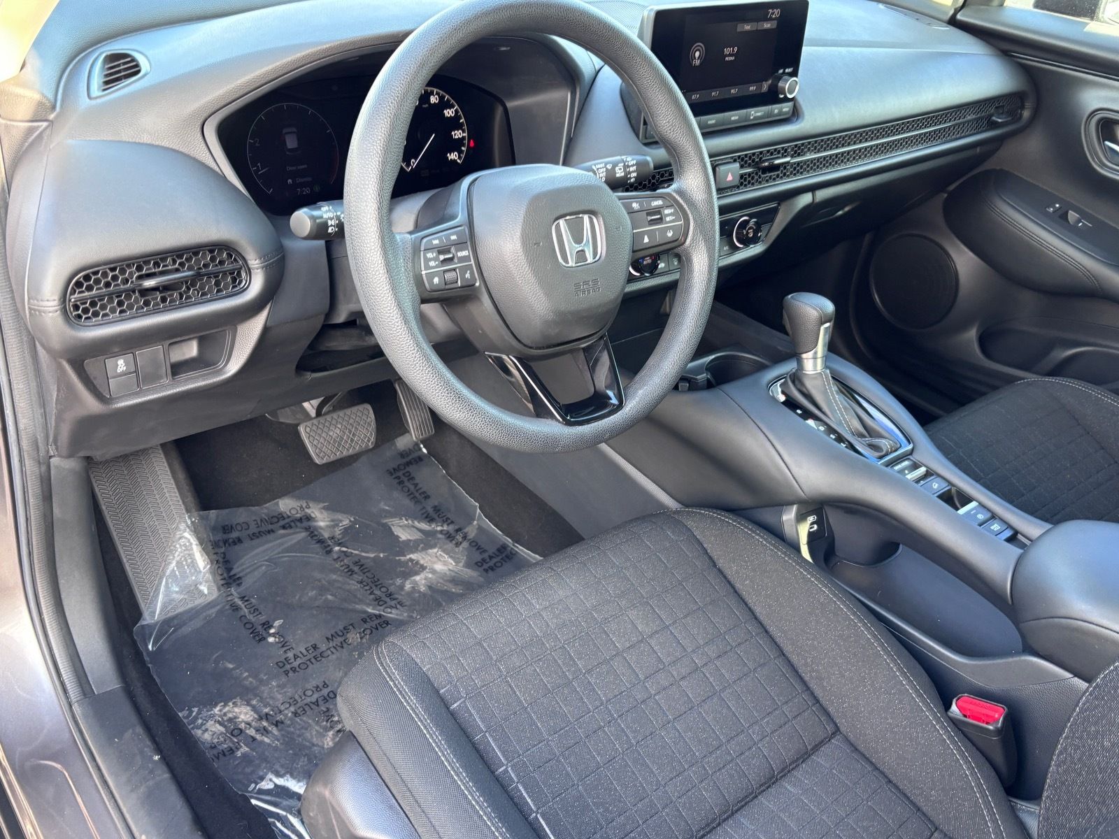 2024 Honda HR-V LX - Photo 17