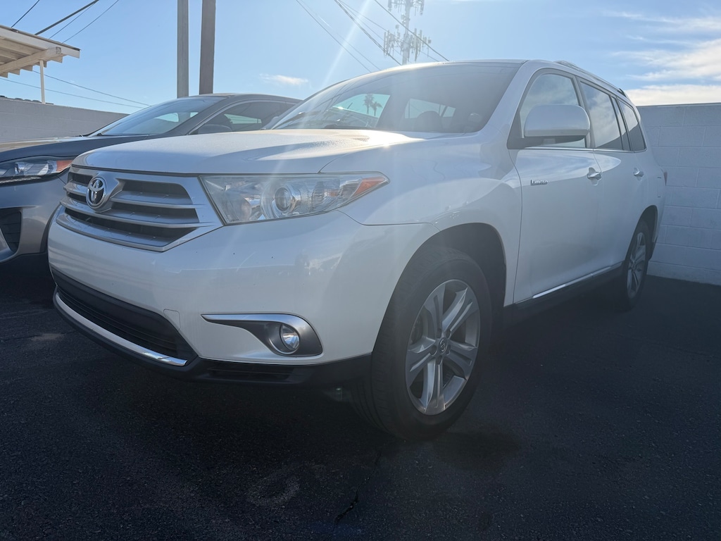 Used 2012 Toyota Highlander Limited V6 SUV