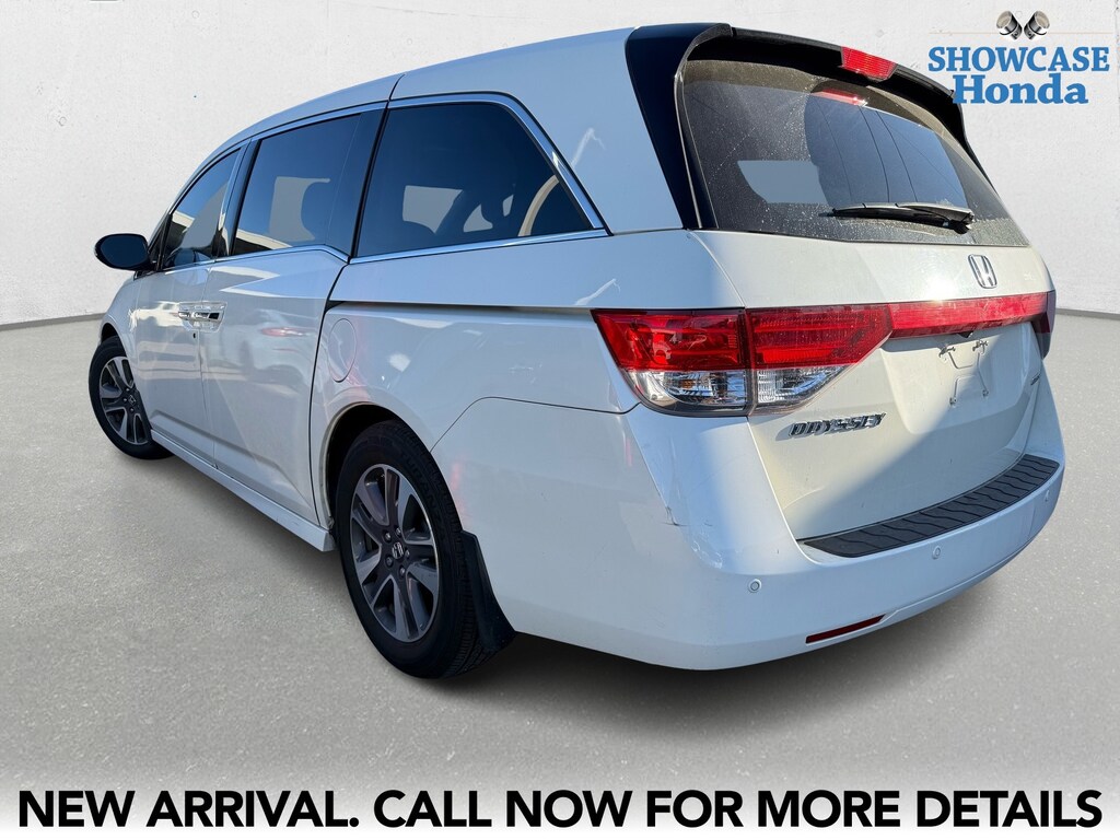 Used 2016 Honda Odyssey Touring Van Passenger Van