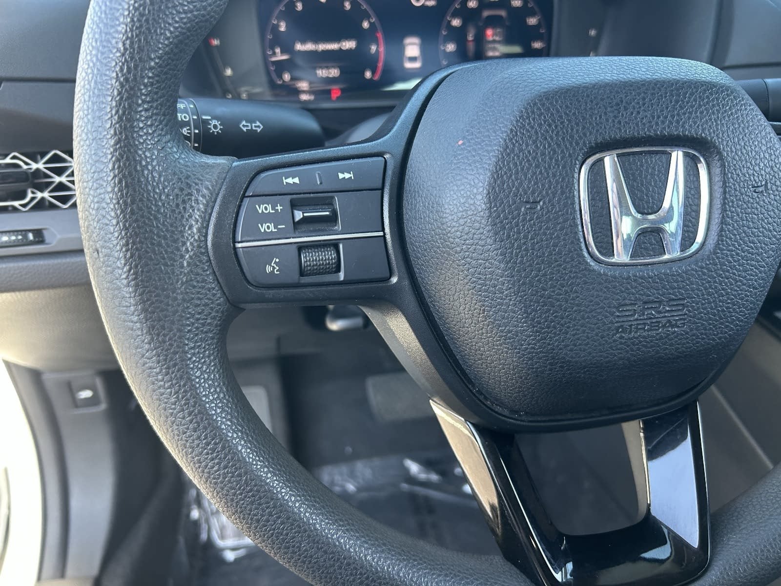 2023 Honda Accord LX - Photo 27