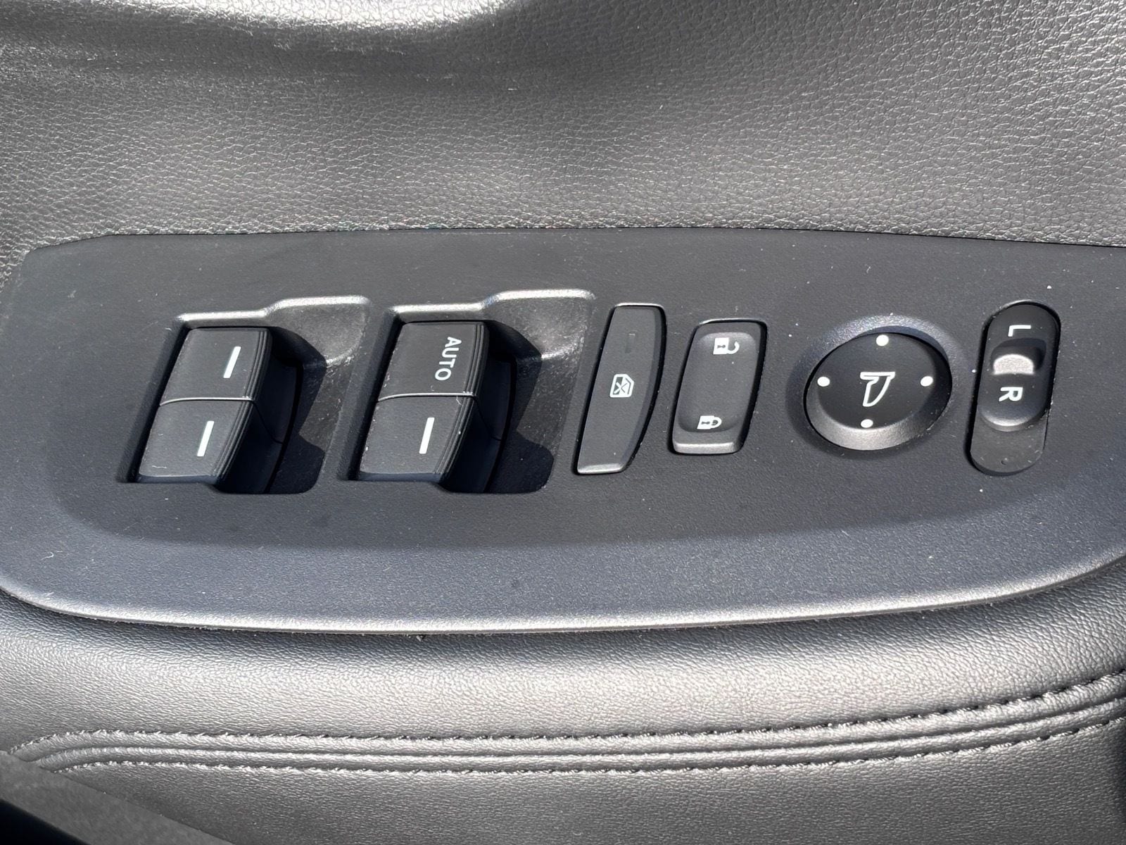 2024 Honda HR-V LX - Photo 21