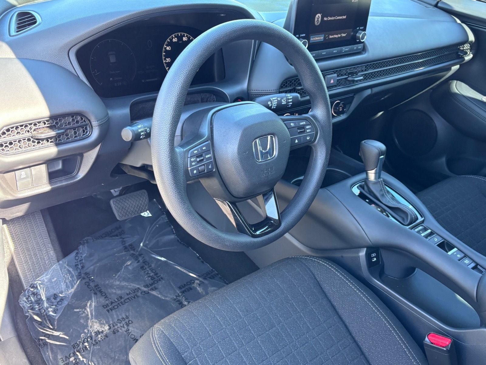 2025 Honda HR-V LX - Photo 17