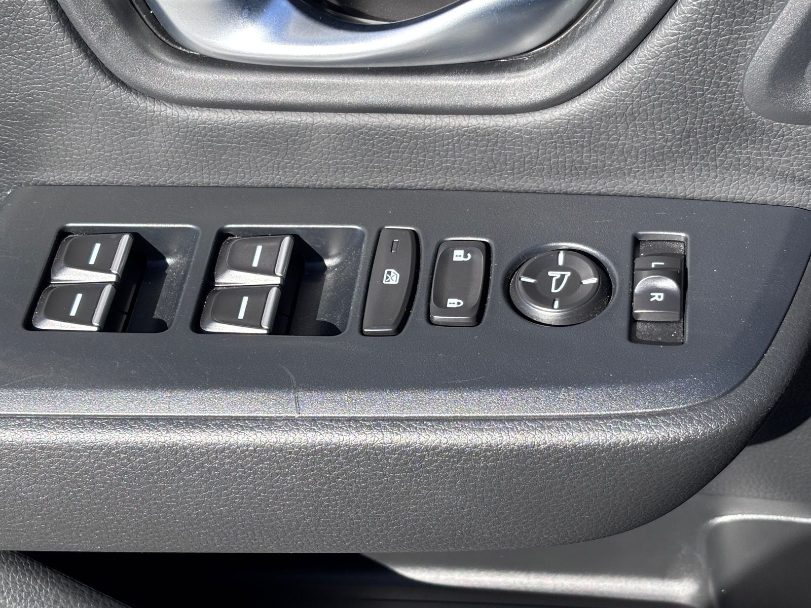 2025 Honda Pilot Touring - Photo 22