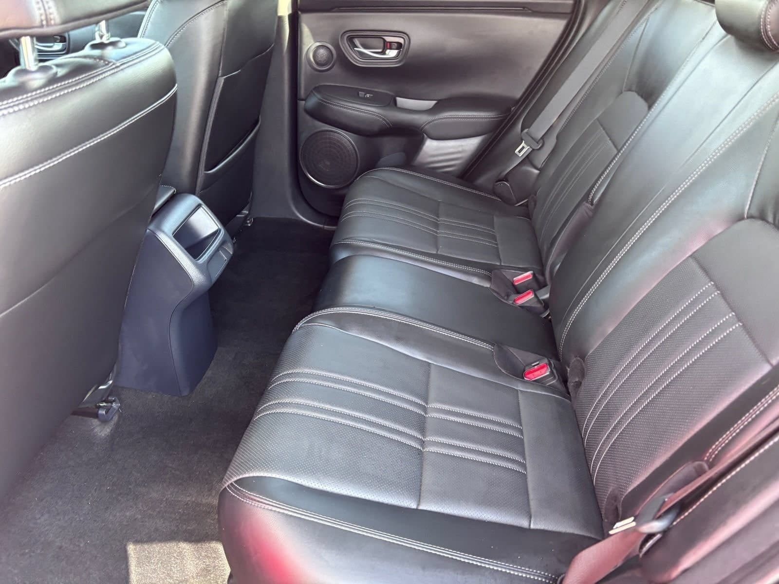 2025 Honda HR-V EX-L - Photo 15