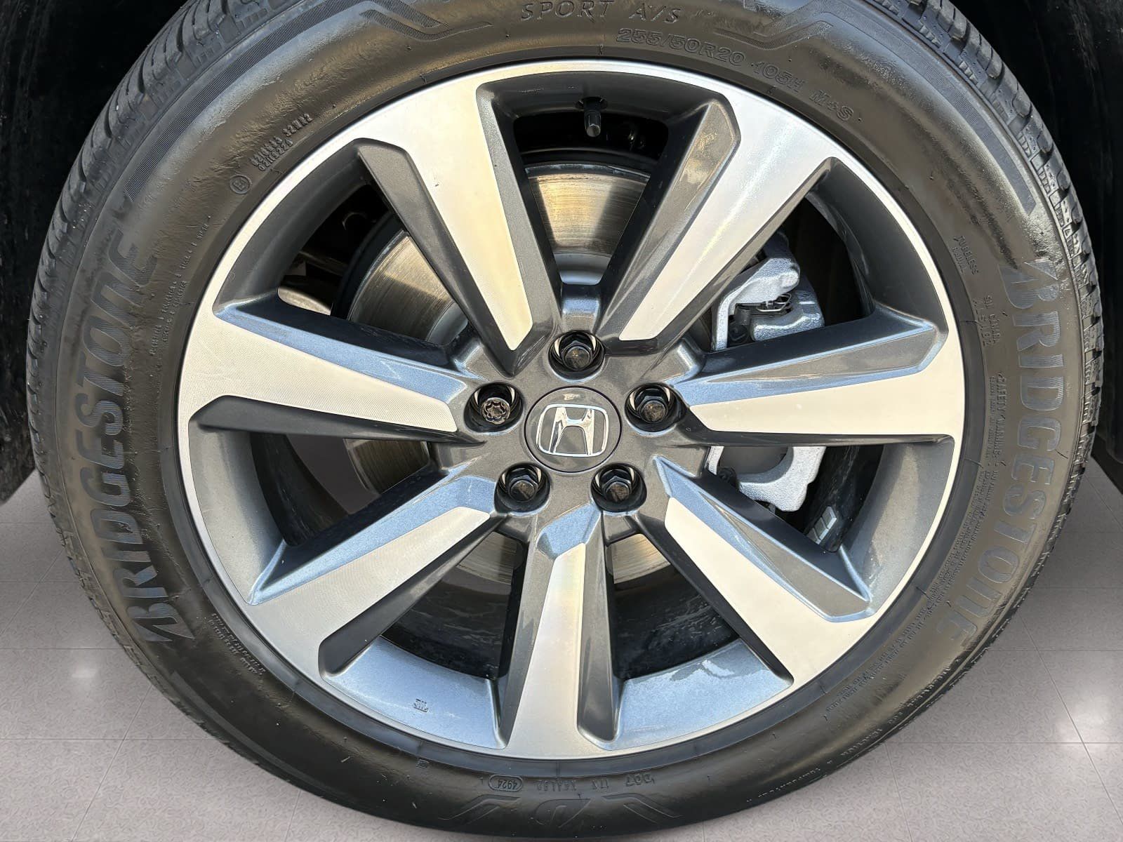 2025 Honda Pilot Elite - Photo 10