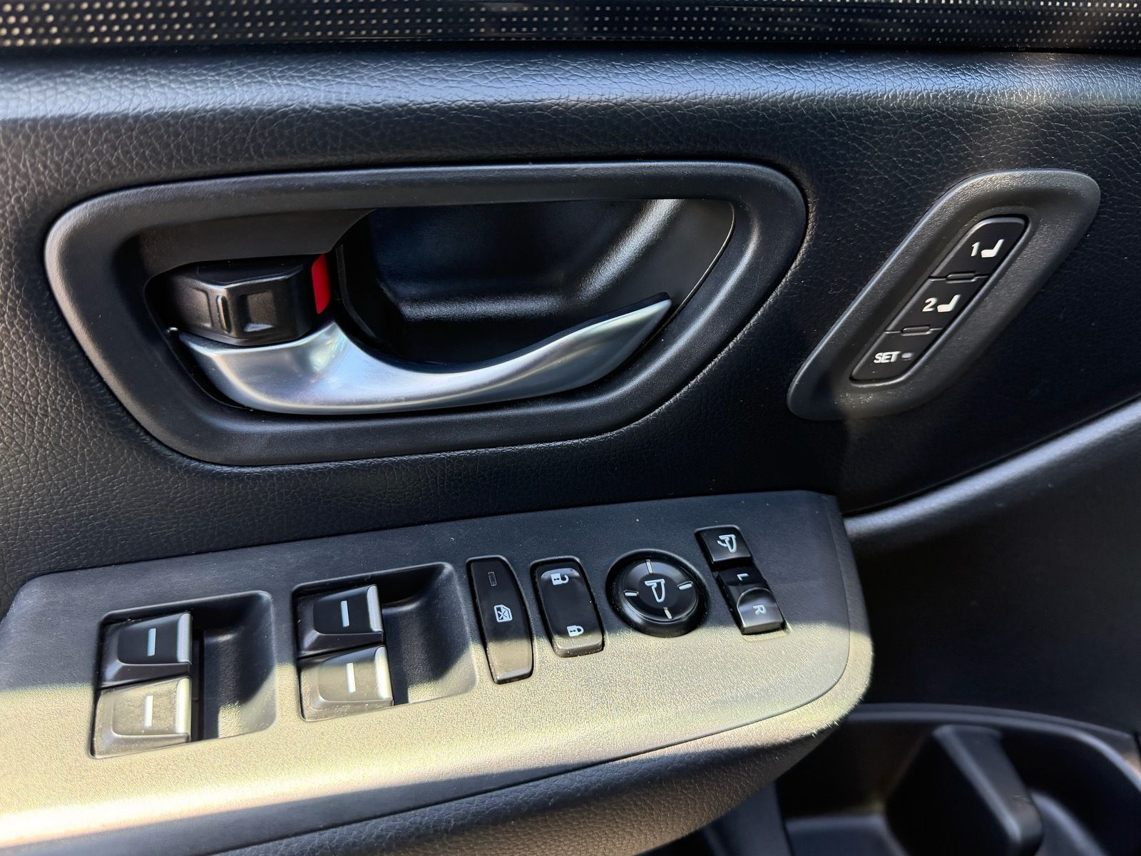 2023 Honda Pilot Elite - Photo 25