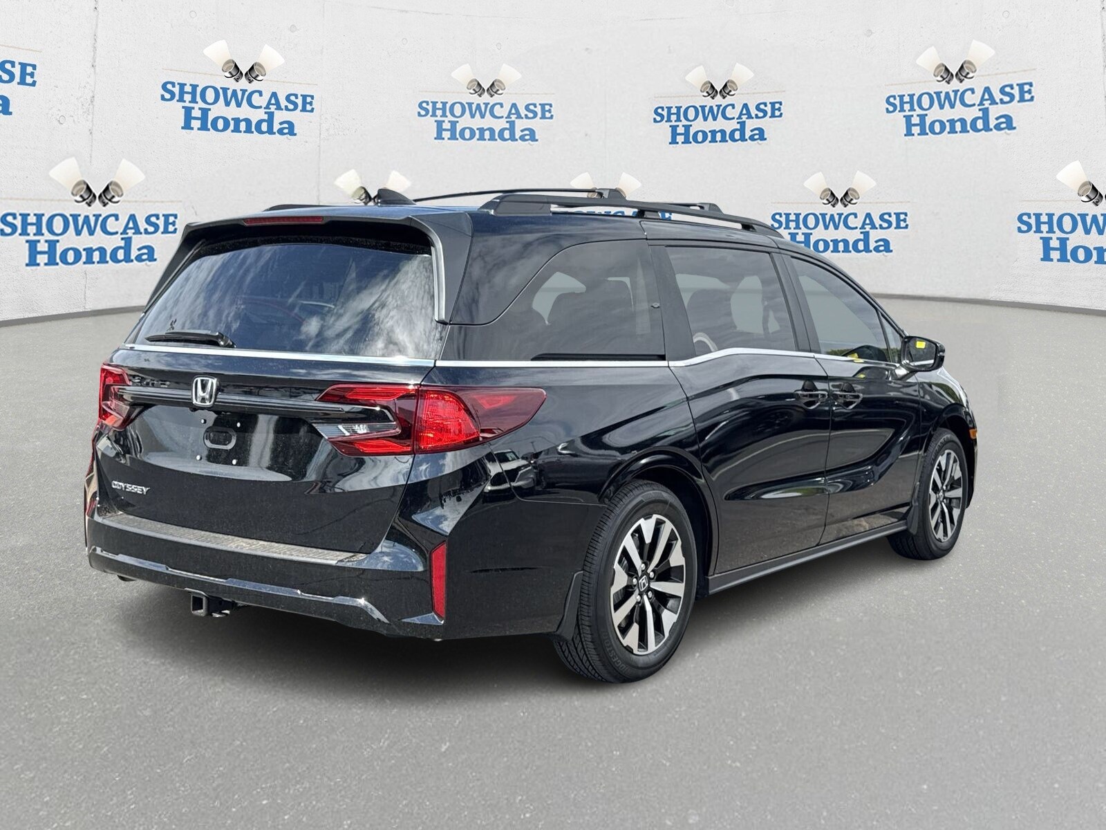 2026 Honda Odyssey EX-L photo 2