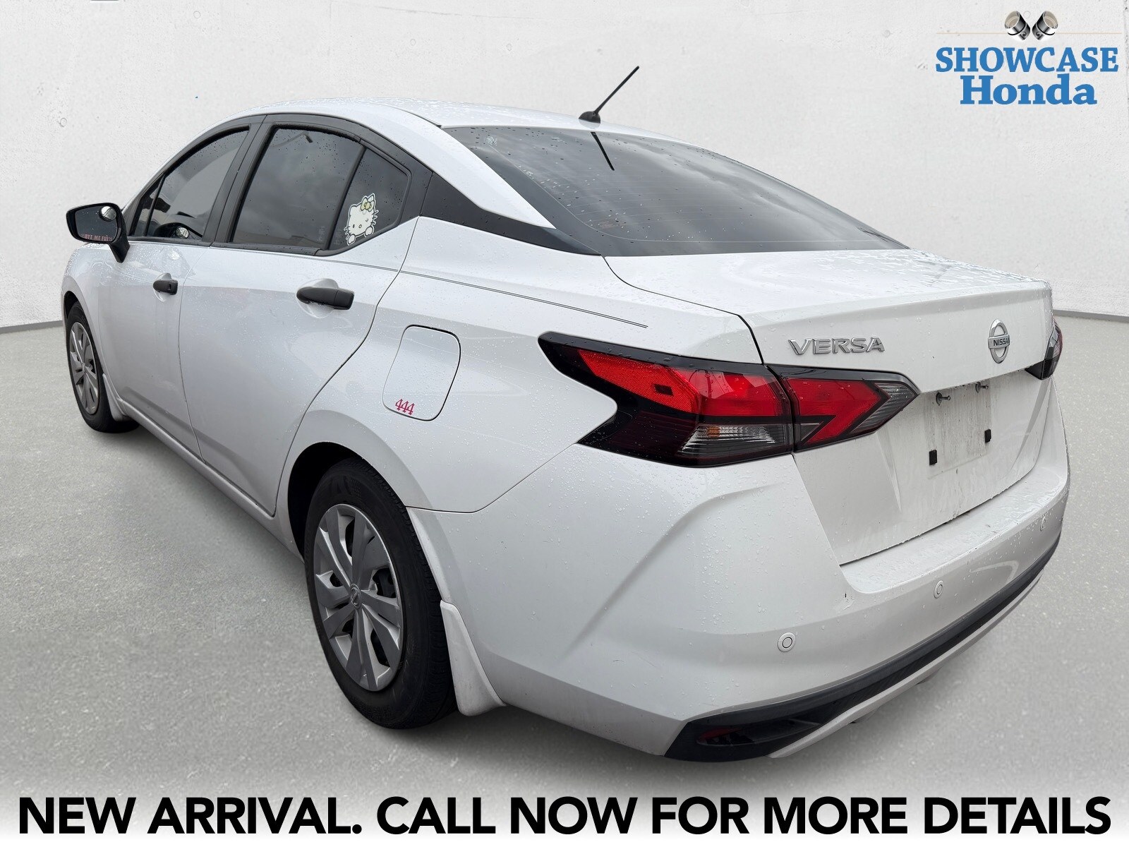 2020 Nissan Versa 1.6 S photo 3