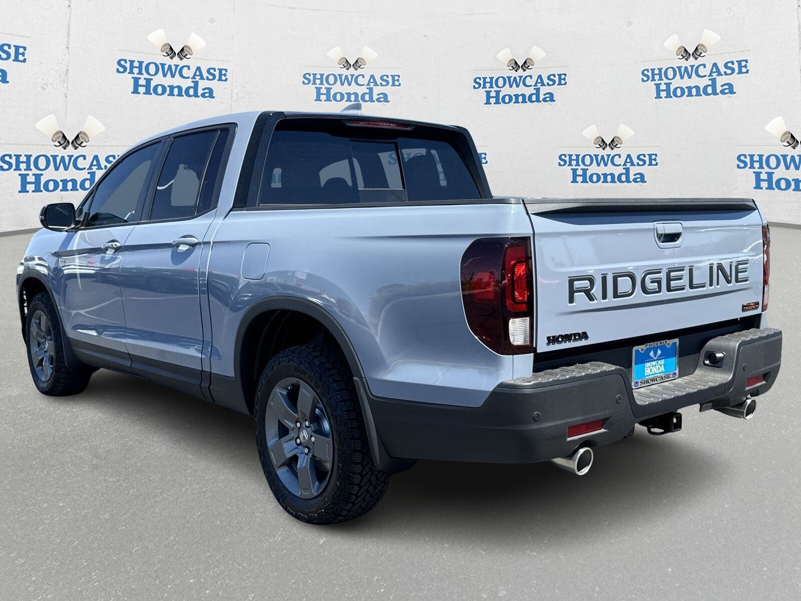 2025 Honda Ridgeline TrailSport photo 2
