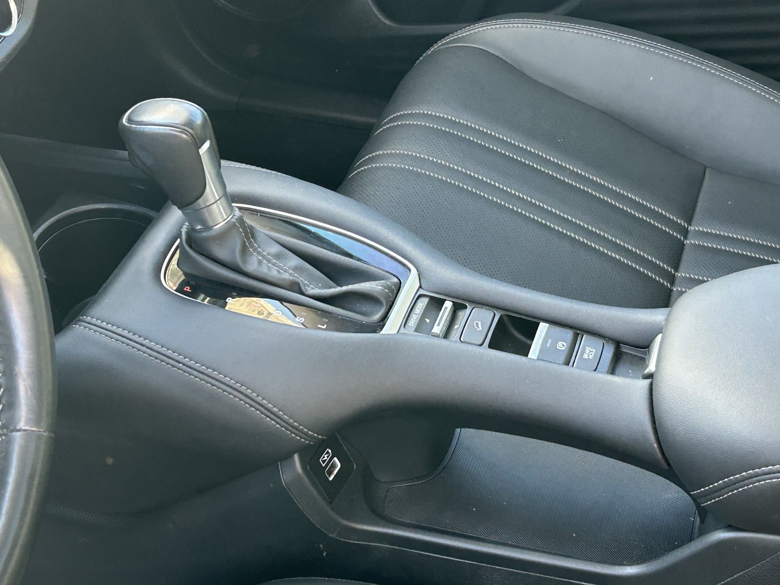 2023 Honda HR-V EX-L - Photo 14