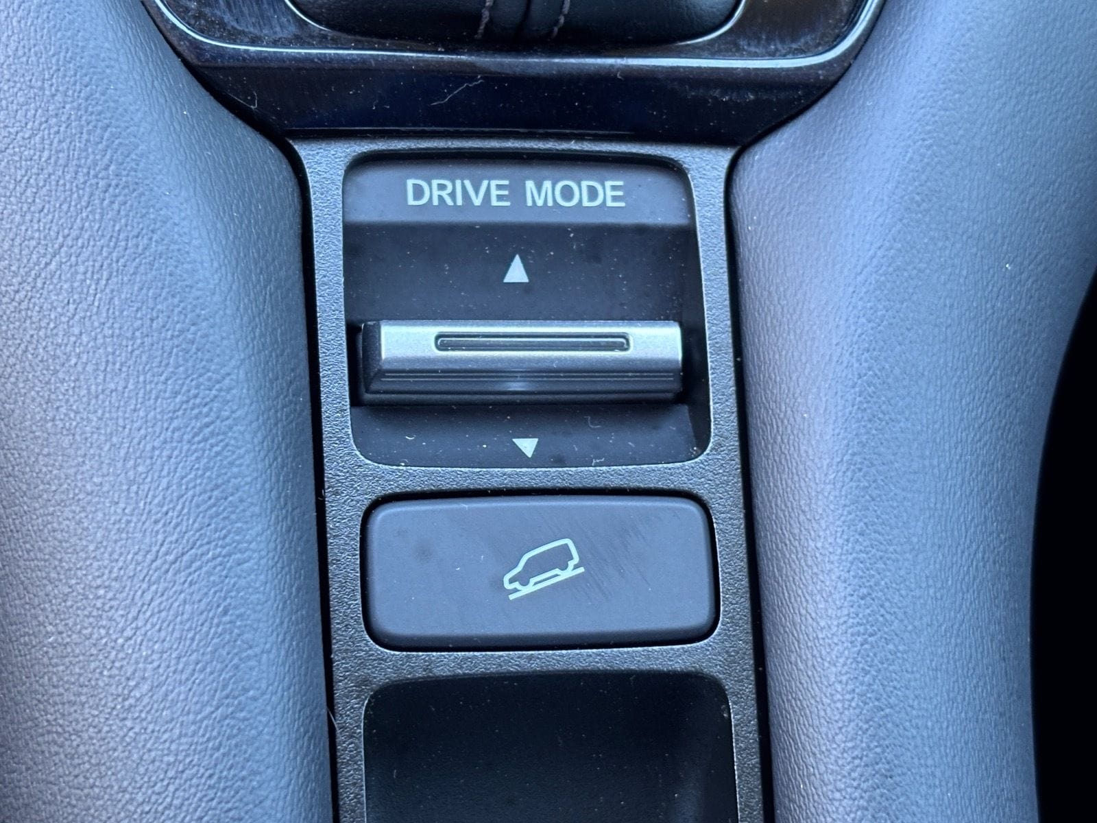 2025 Honda HR-V LX - Photo 30