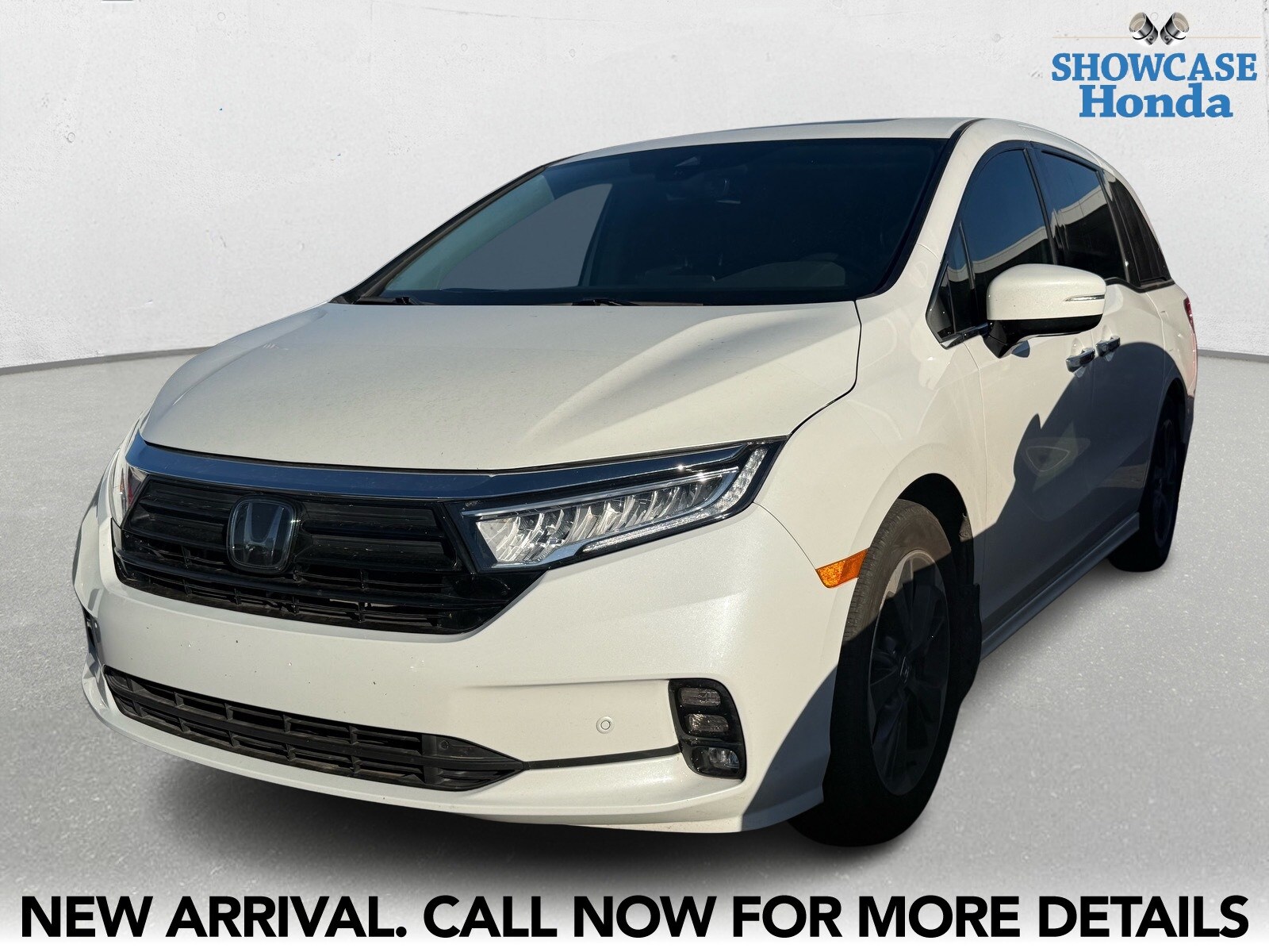 2023 Honda Odyssey Elite photo 2