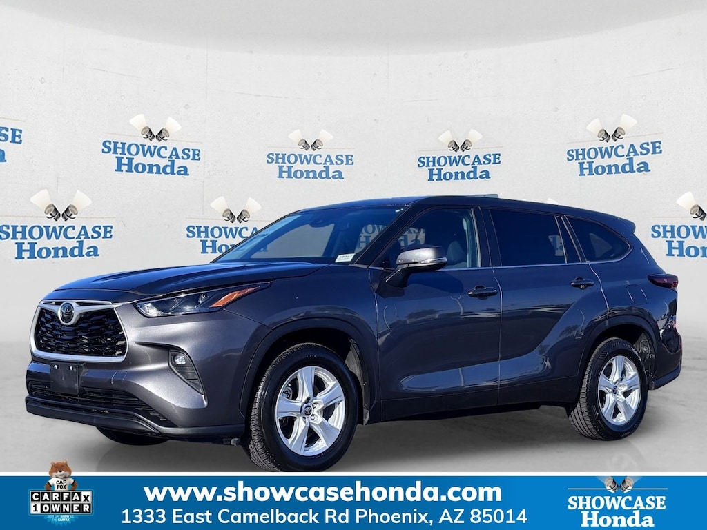 Used 2024 Toyota Highlander LE SUV