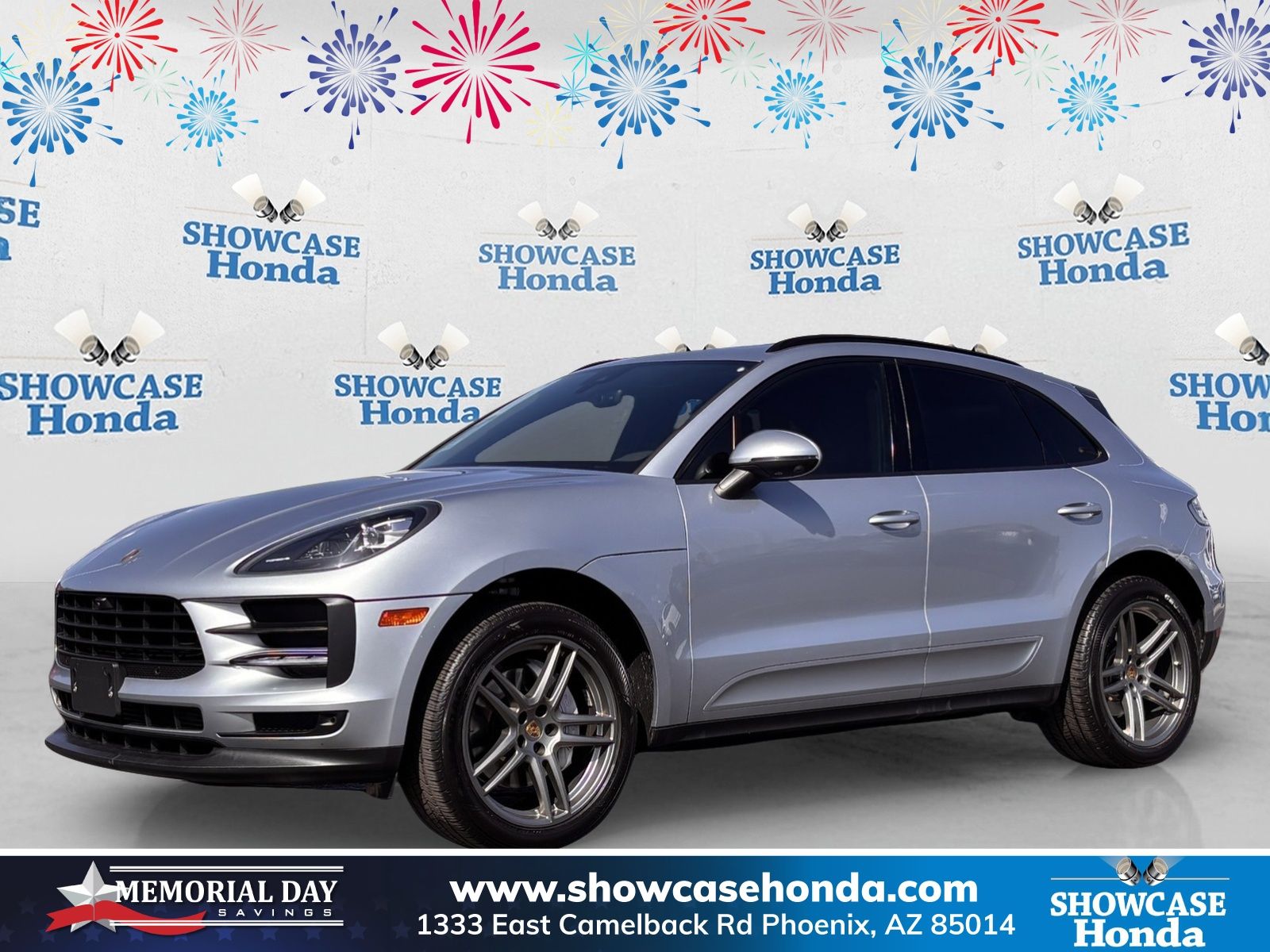 2021 Porsche Macan -'s photo
