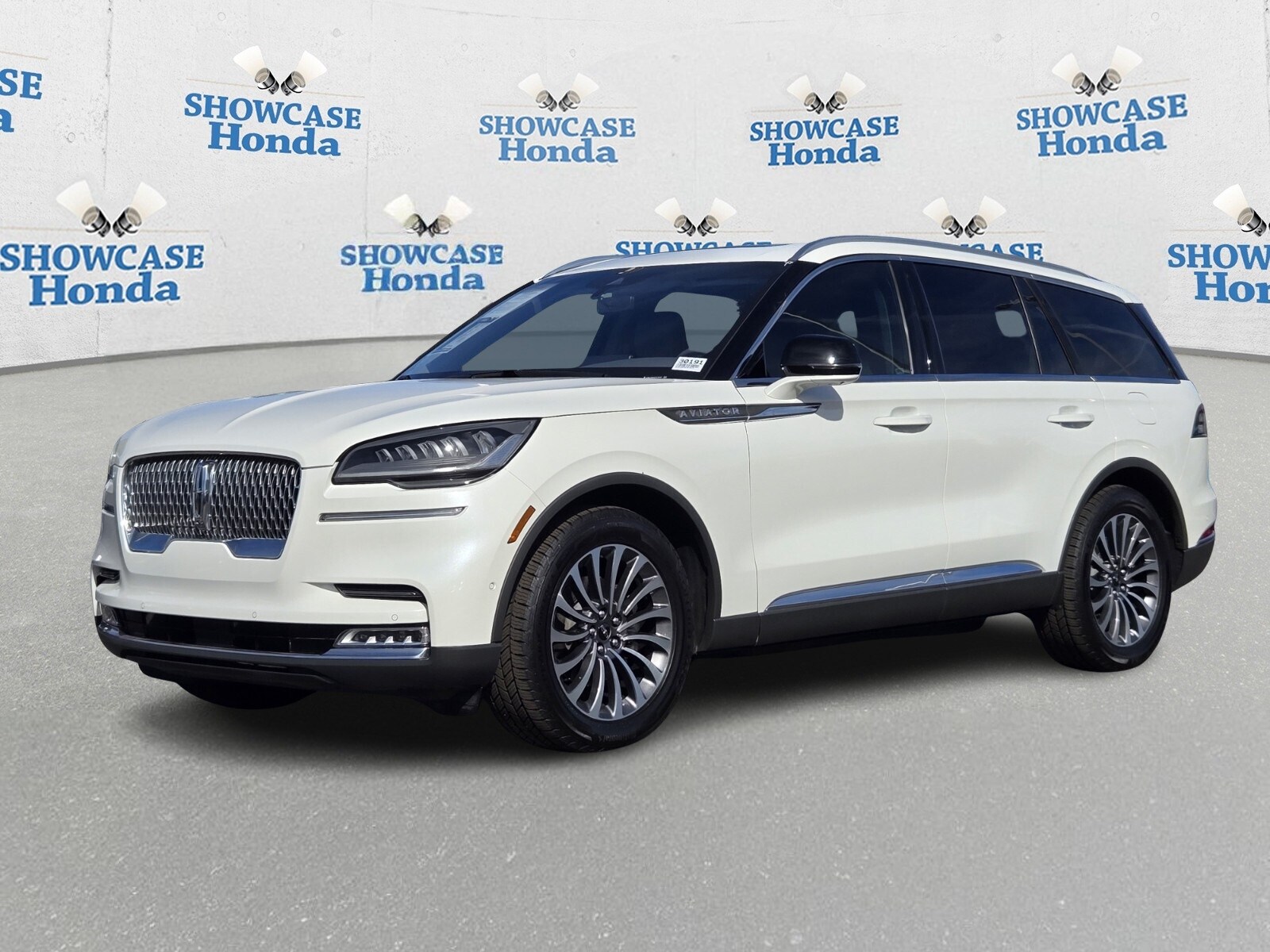 2020 Lincoln Aviator Reserve photo 2