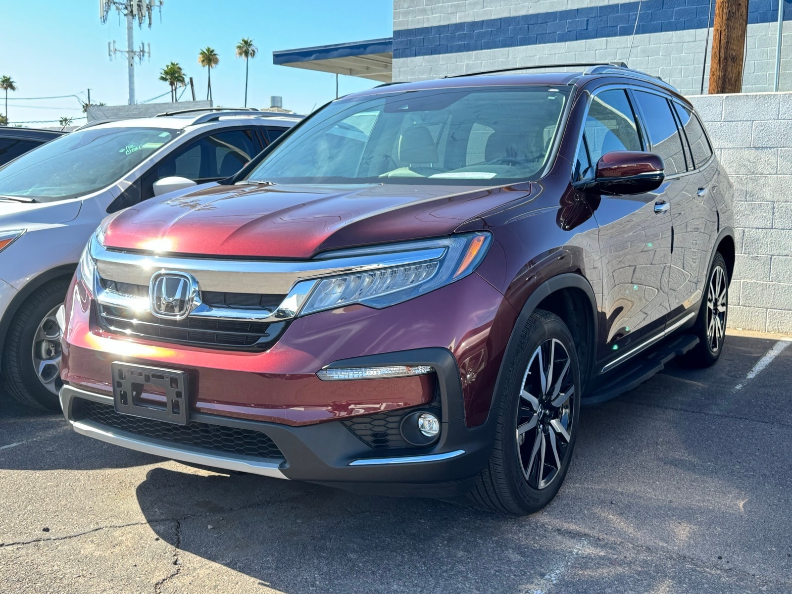 Certified 2022 Honda Pilot Touring with VIN 5FNYF5H98NB013346 for sale in Phoenix, AZ