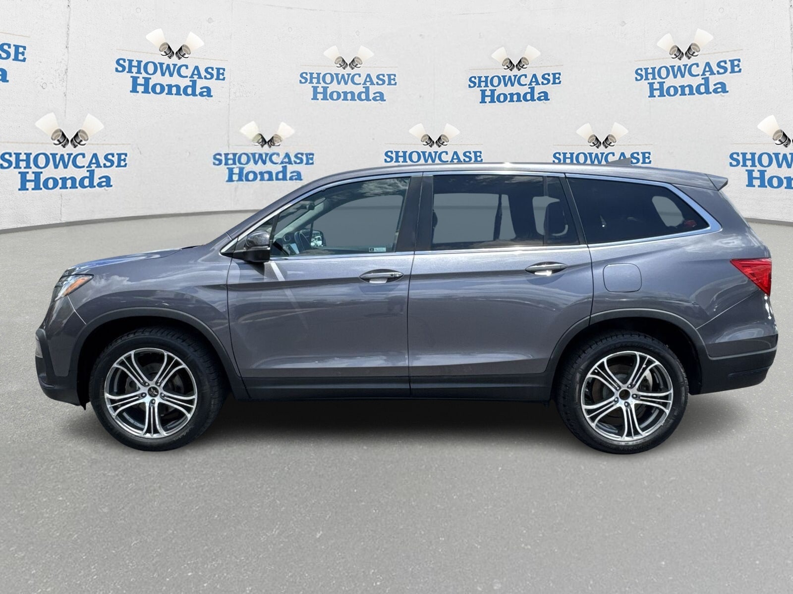 Certified 2022 Honda Pilot EX-L with VIN 5FNYF6H59NB038114 for sale in Phoenix, AZ