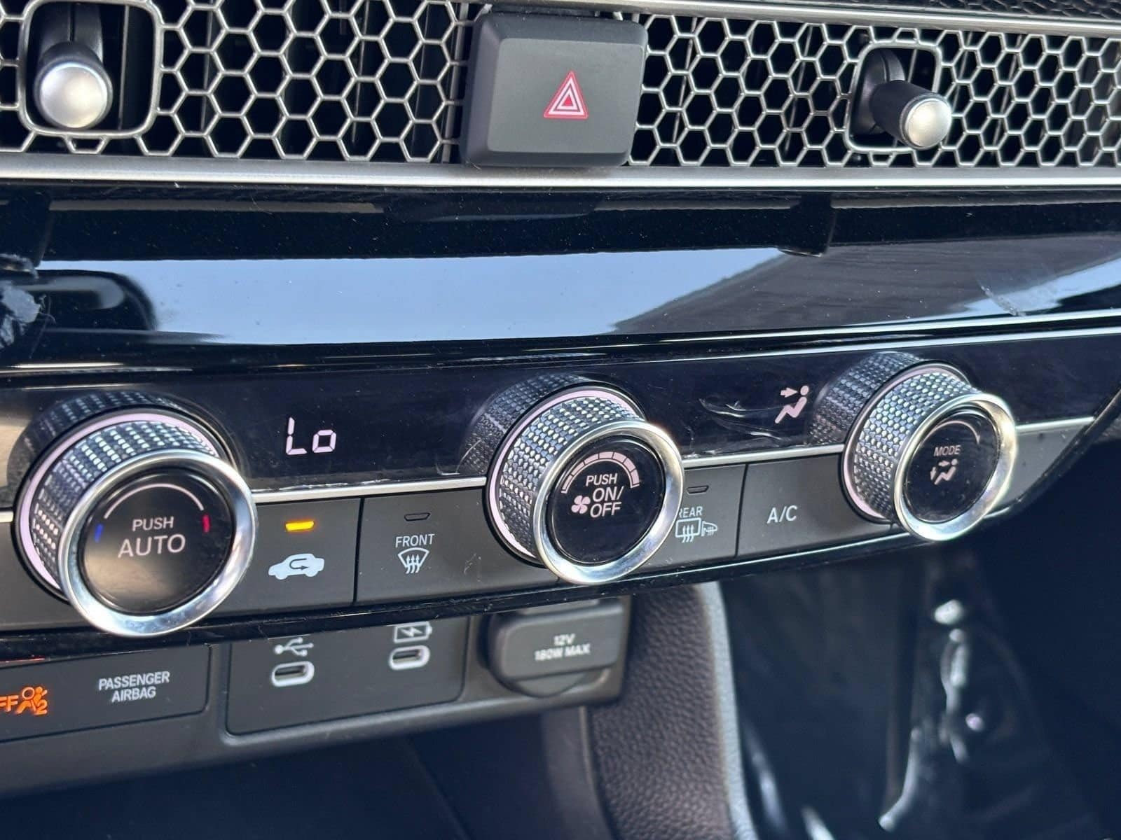 2025 Honda Civic Sport - Photo 30