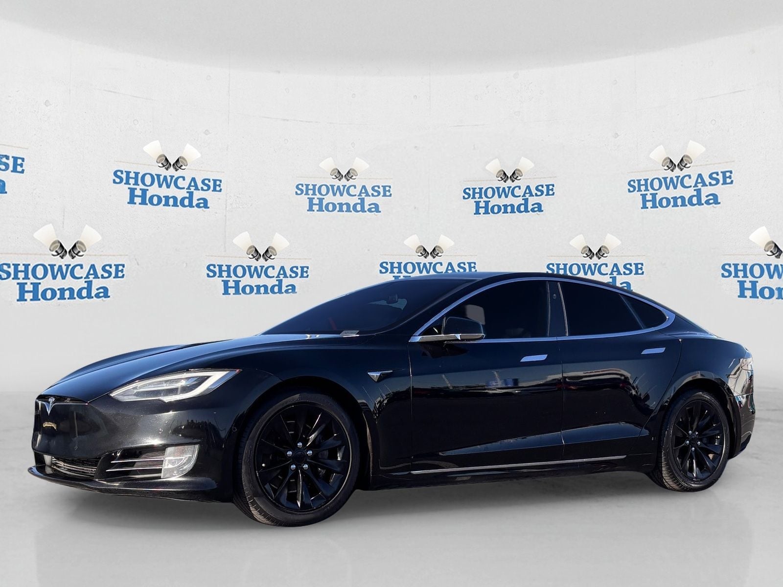 Used 2018 Tesla Model S 75D with VIN 5YJSA1E27JF248660 for sale in Phoenix, AZ