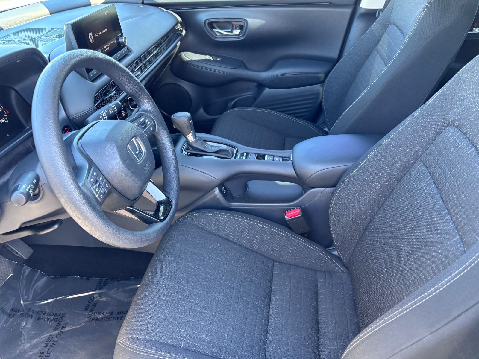 2025 Honda HR-V LX - Photo 18