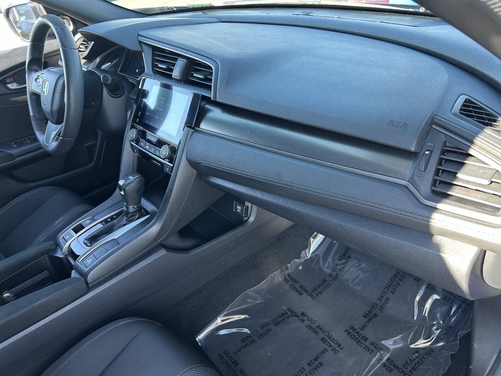 2017 Honda Civic Hatchback EX - Photo 15