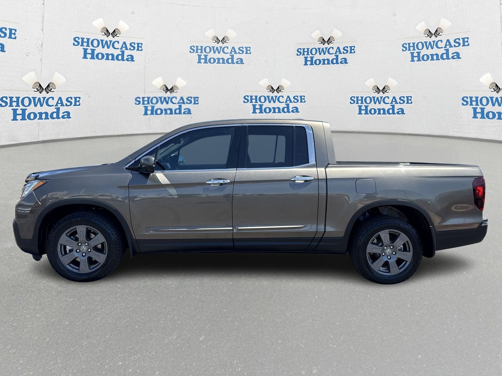 Used 2020 Honda Ridgeline RTL-E with VIN 5FPYK3F71LB001898 for sale in Phoenix, AZ