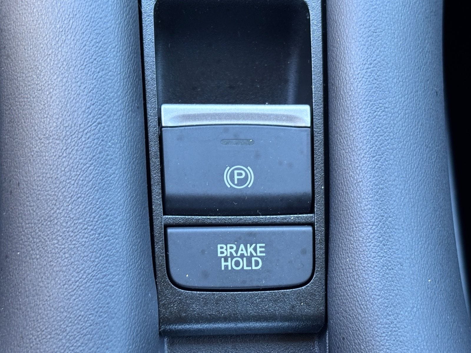 2025 Honda HR-V LX - Photo 31