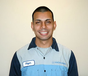 Staff member Edgar Torres from ID_be98070d254a