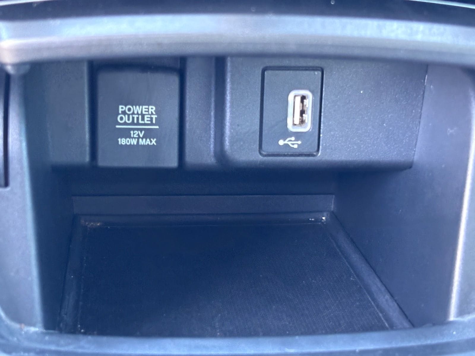 2018 Honda Accord LX - Photo 29