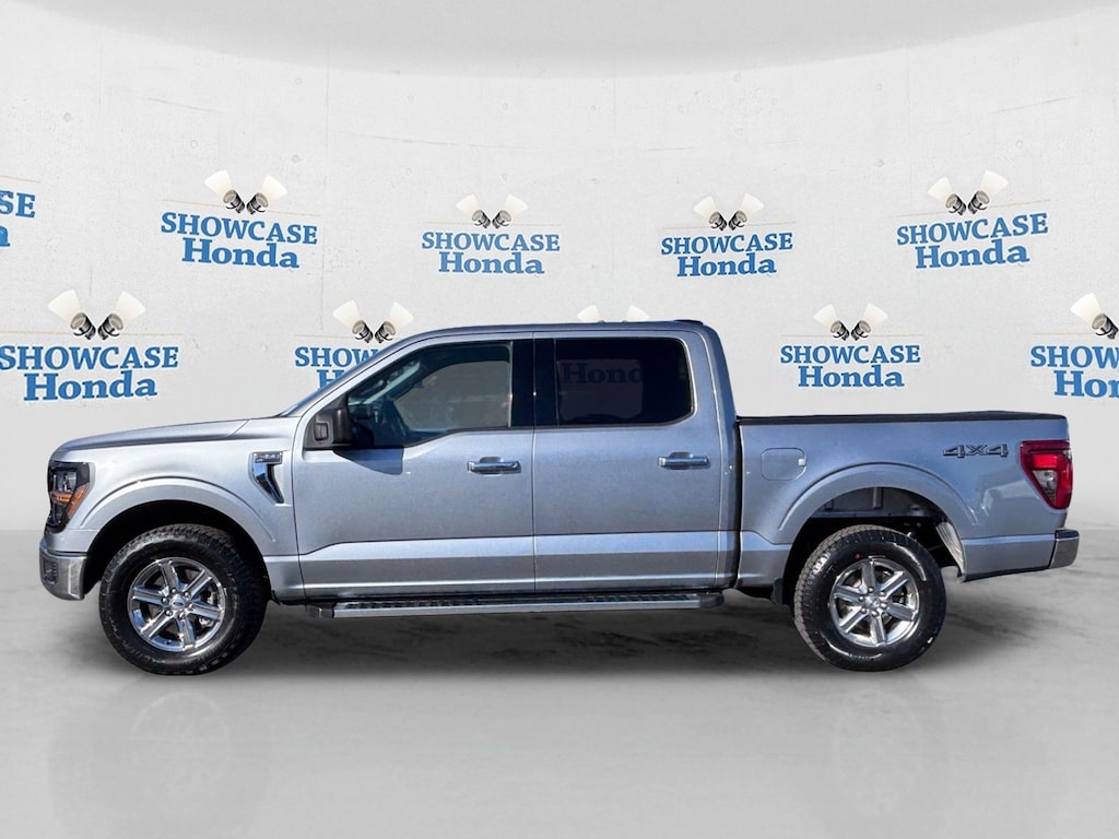 Used 2025 Ford F-150 XLT Truck SuperCrew Cab