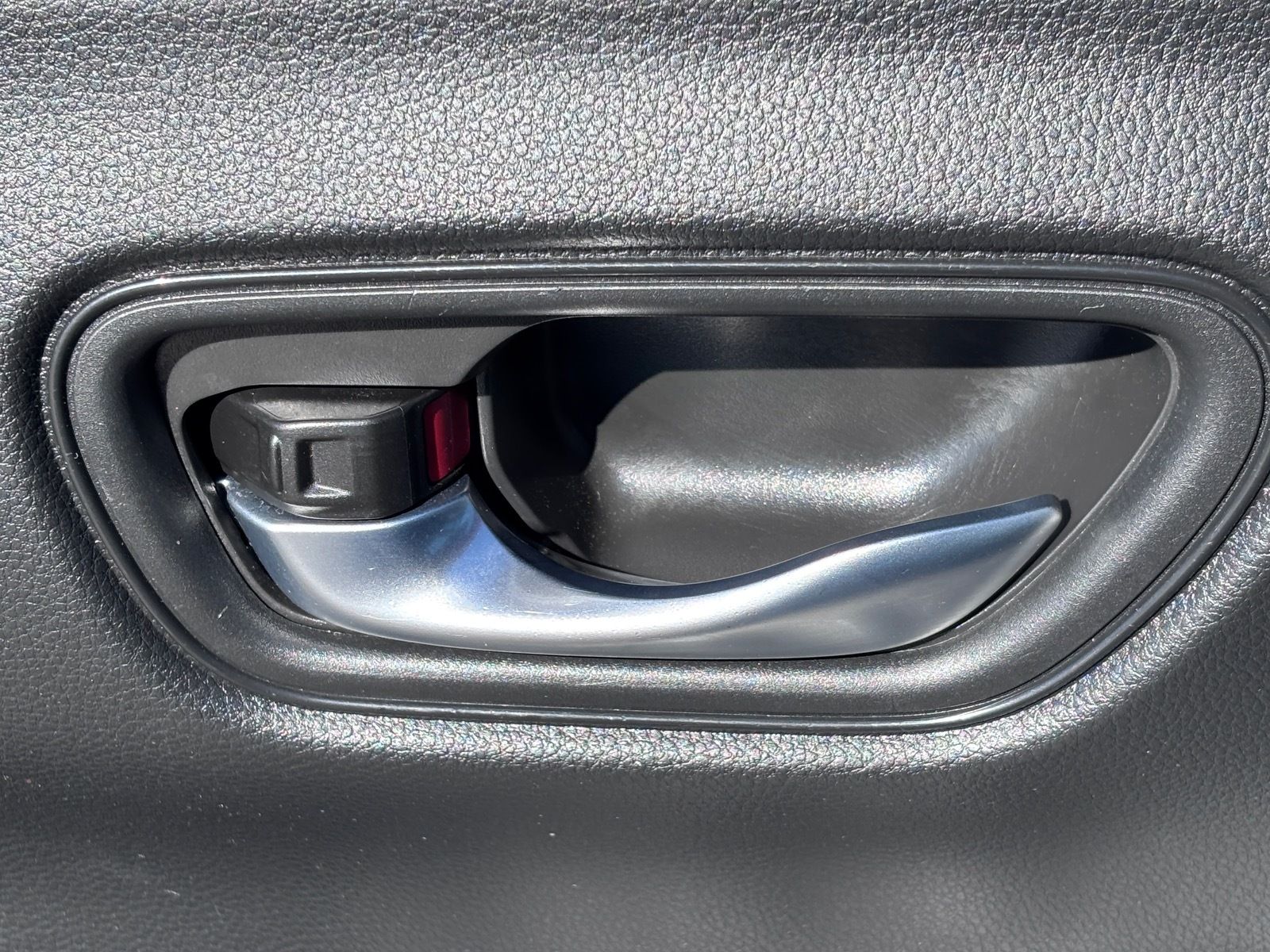 2025 Honda HR-V EX-L - Photo 19