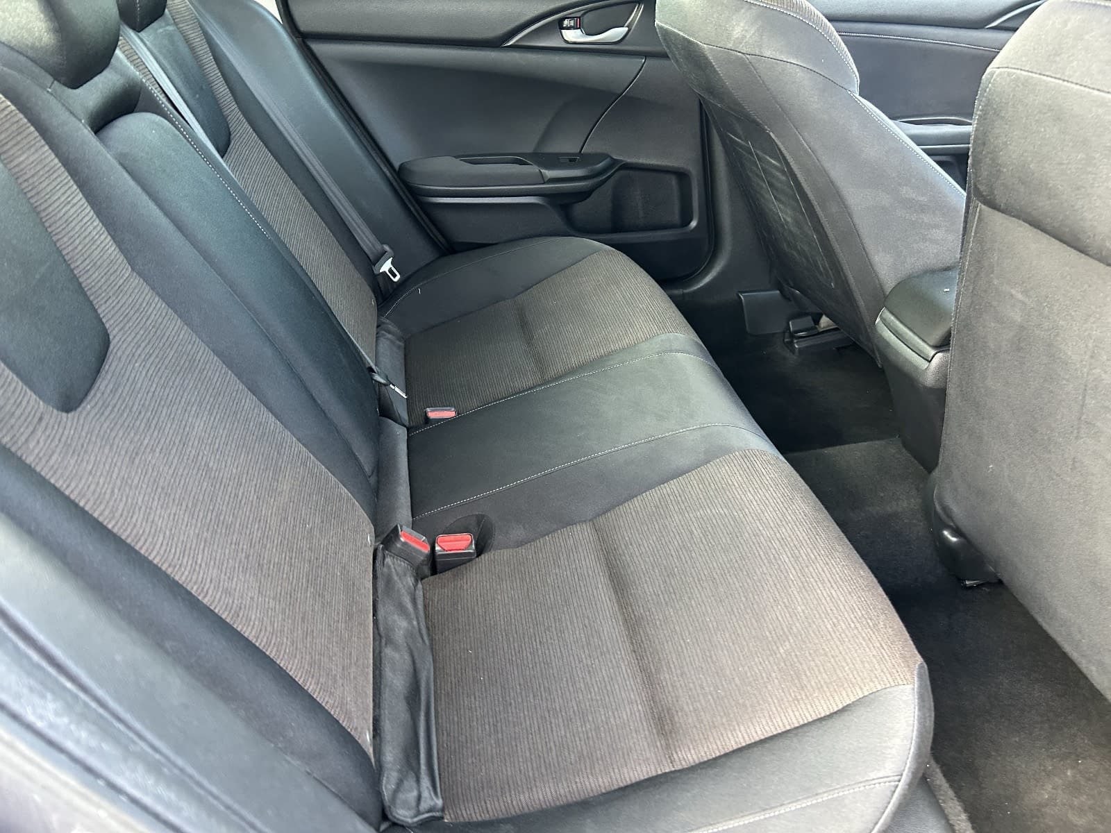 2019 Honda Insight EX - Photo 16