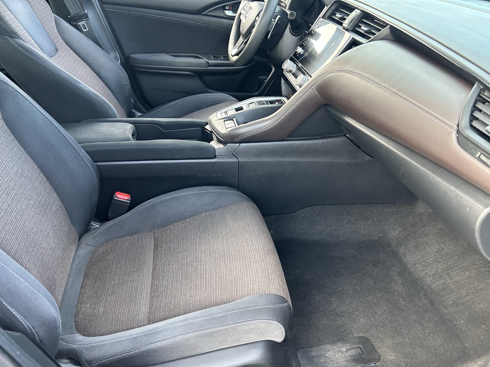 2019 Honda Insight EX - Photo 14