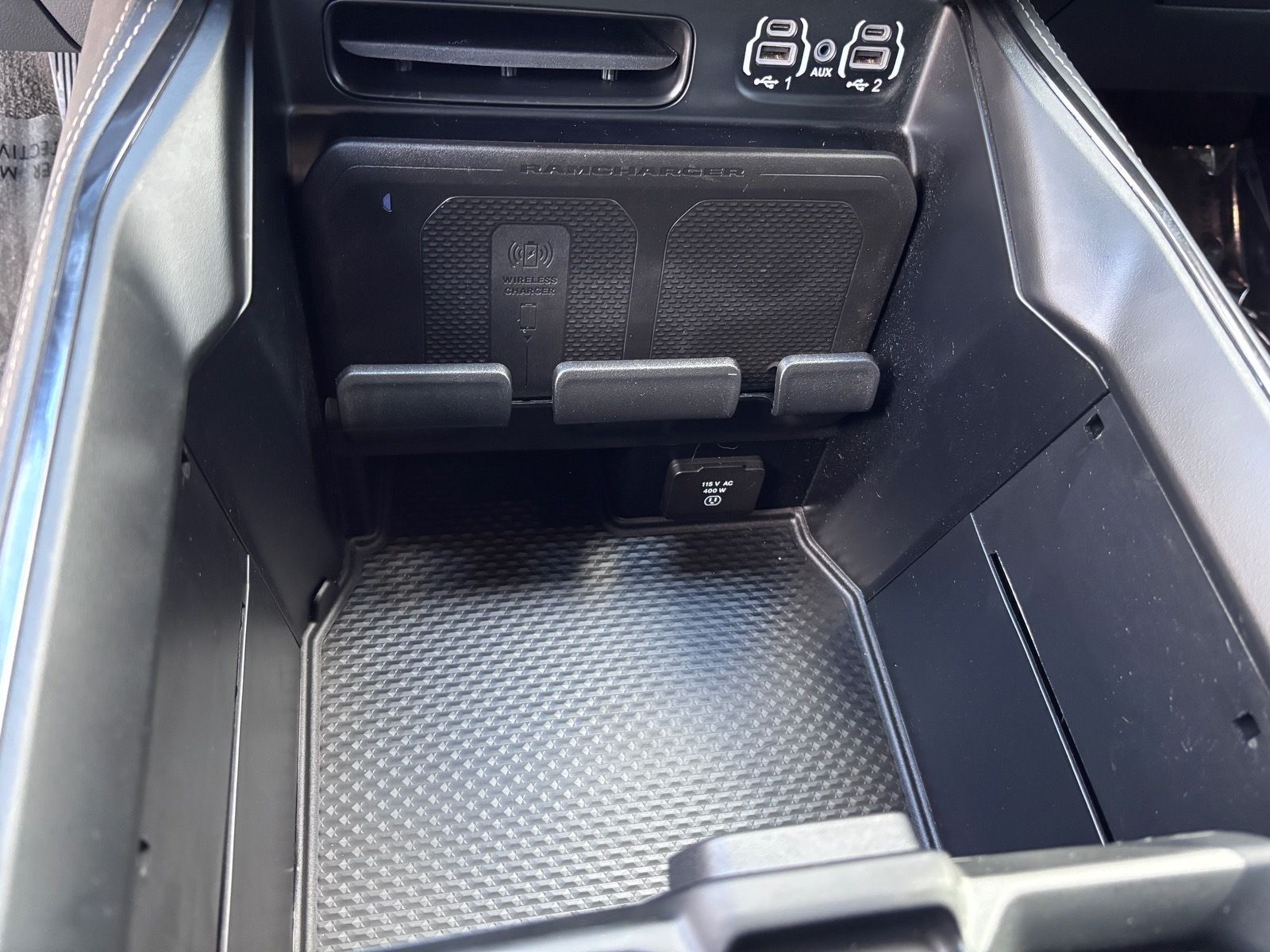 2024 RAM Ram 2500 Pickup Laramie Limited - Photo 32