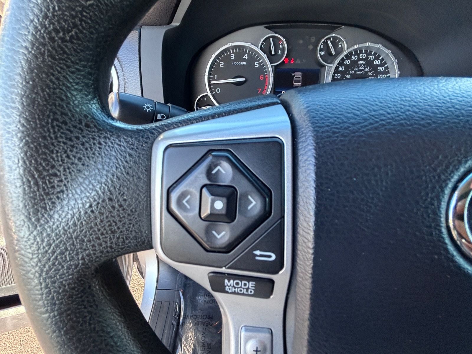 2015 Toyota Tundra SR5 - Photo 24