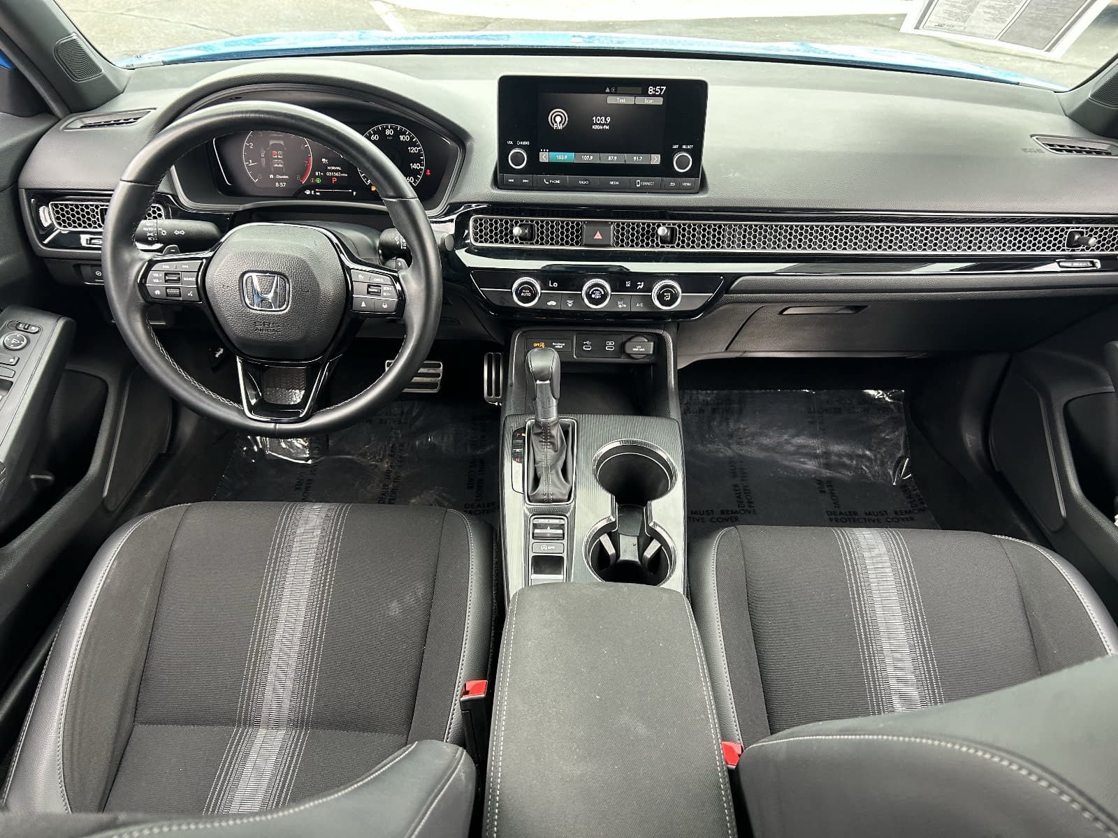 2025 Honda Civic Hatchback Sport - Photo 18
