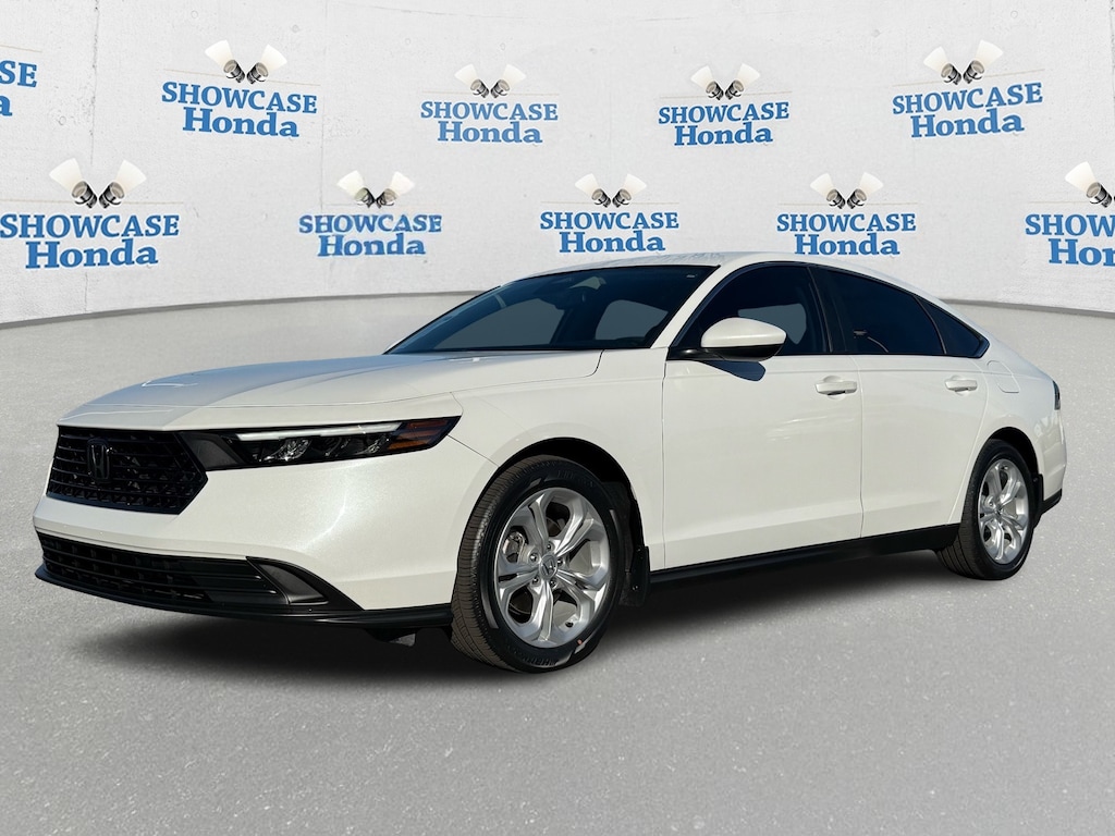 Used 2023 Honda Accord LX Sedan
