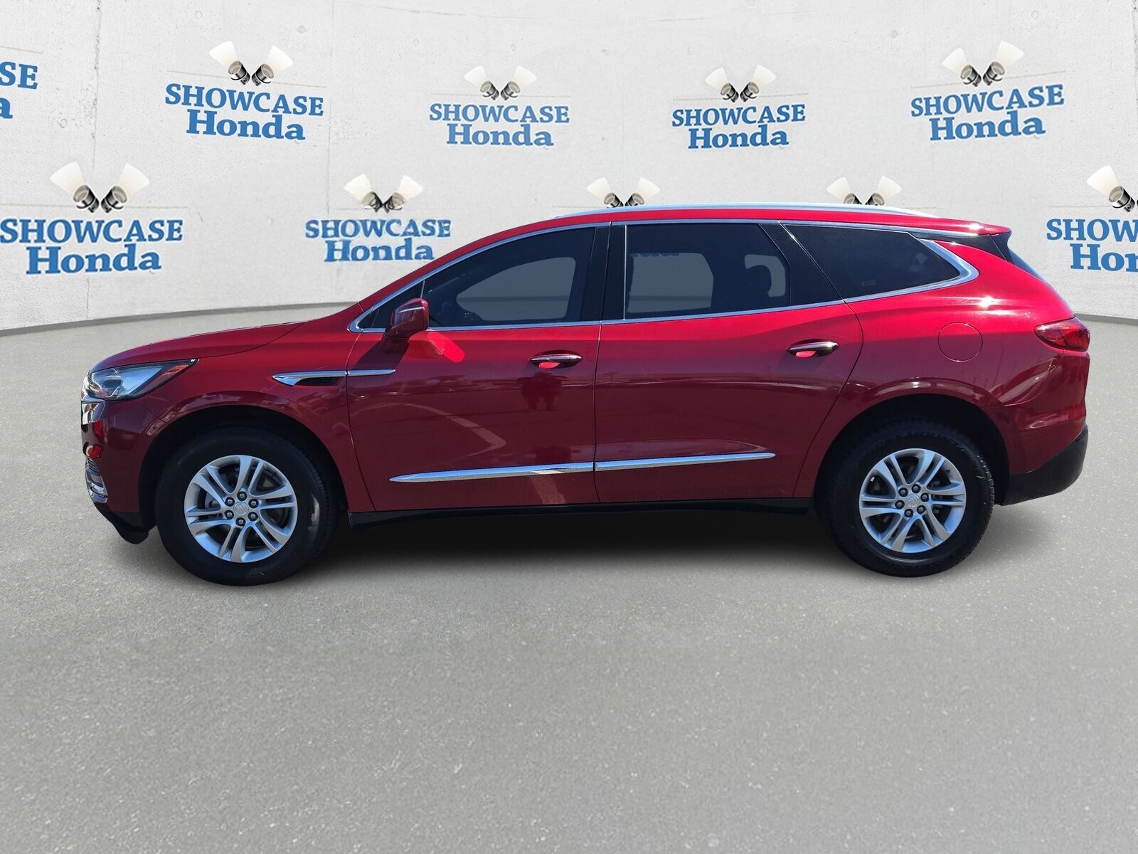 2020 Buick Enclave Essence photo 2