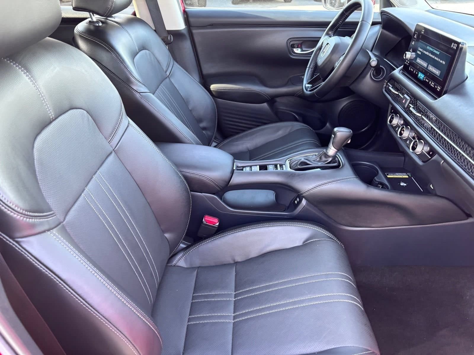 2025 Honda HR-V EX-L - Photo 13