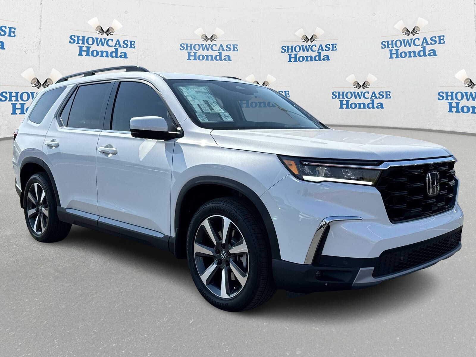 2025 Honda Pilot Elite photo 4