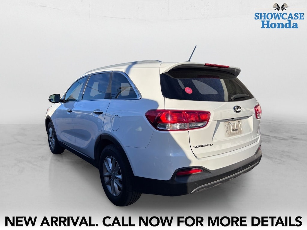 Used 2016 Kia Sorento 3.3L LX FWD SUV