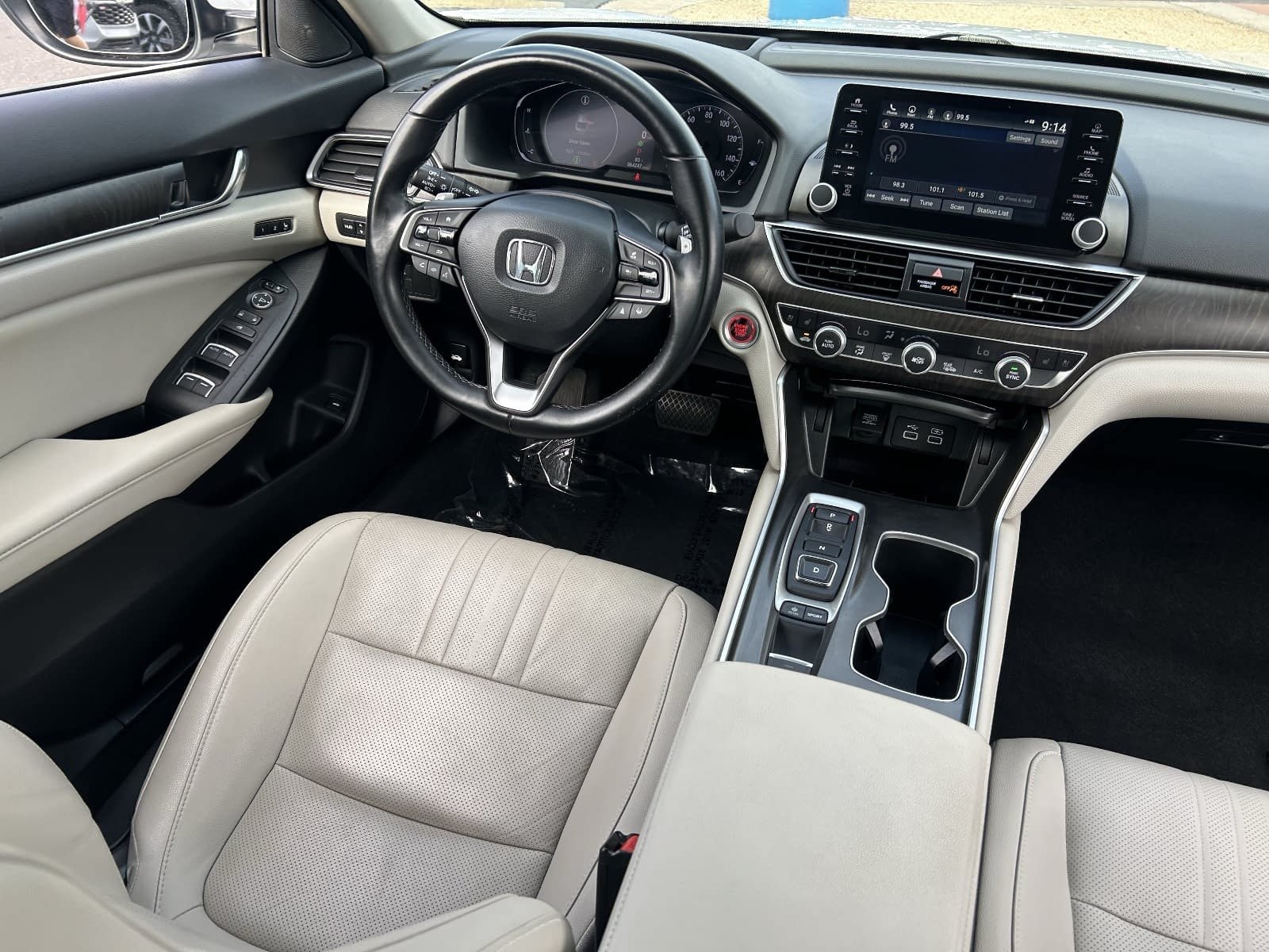 2022 Honda Accord Touring - Photo 18