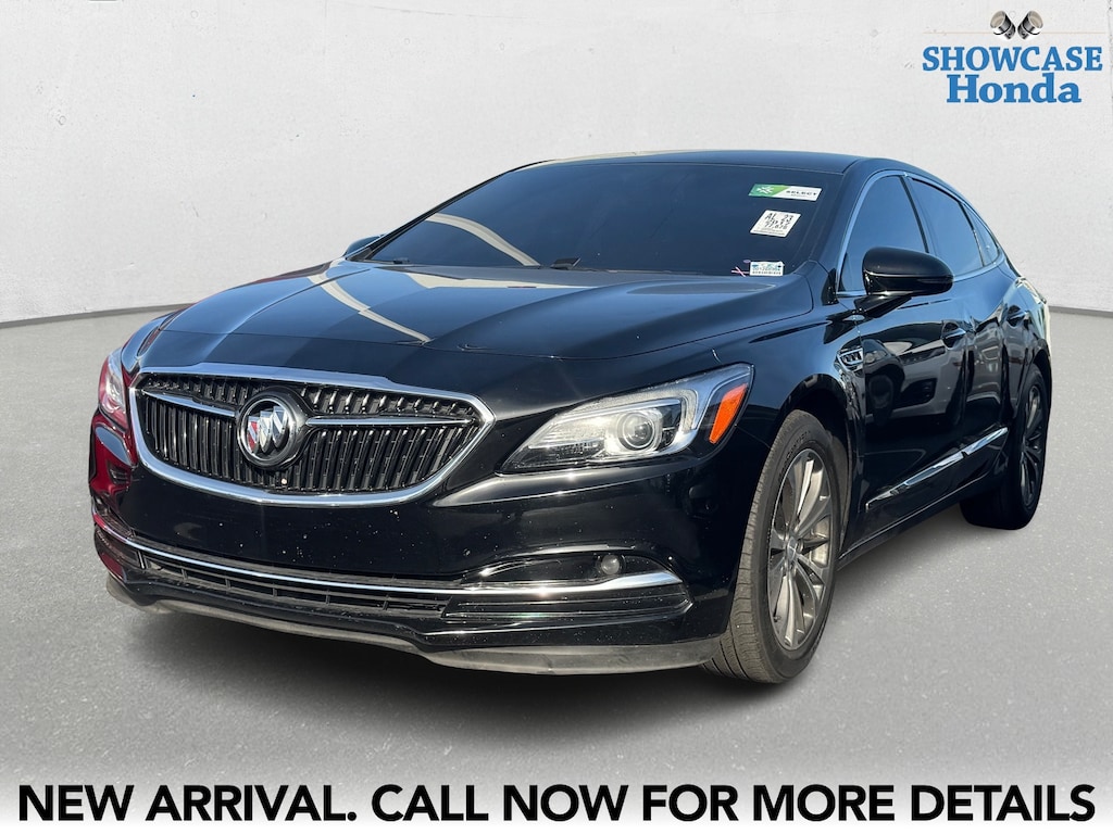 Used 2017 Buick LaCrosse Essence Sedan