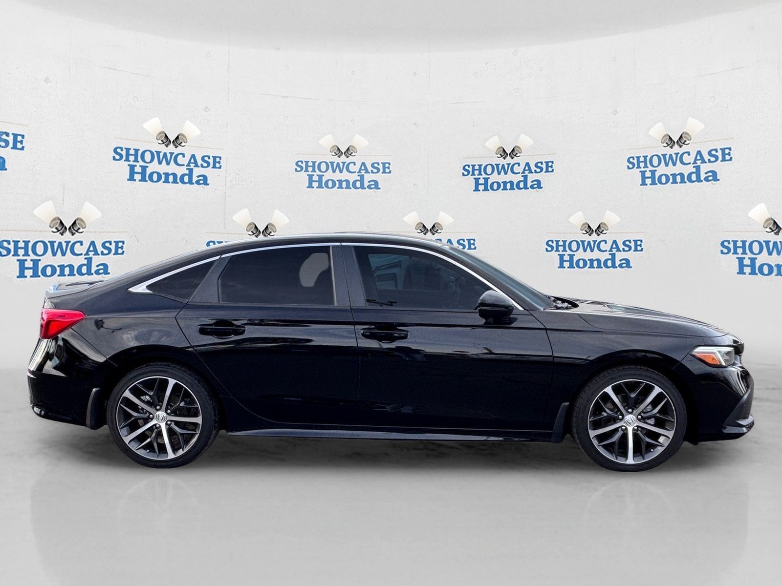 2024 Honda Civic Touring - Photo 9