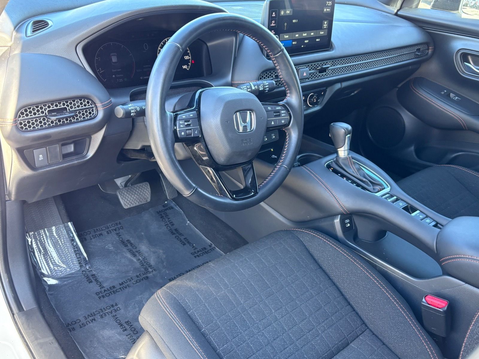 2026 Honda HR-V Sport - Photo 17