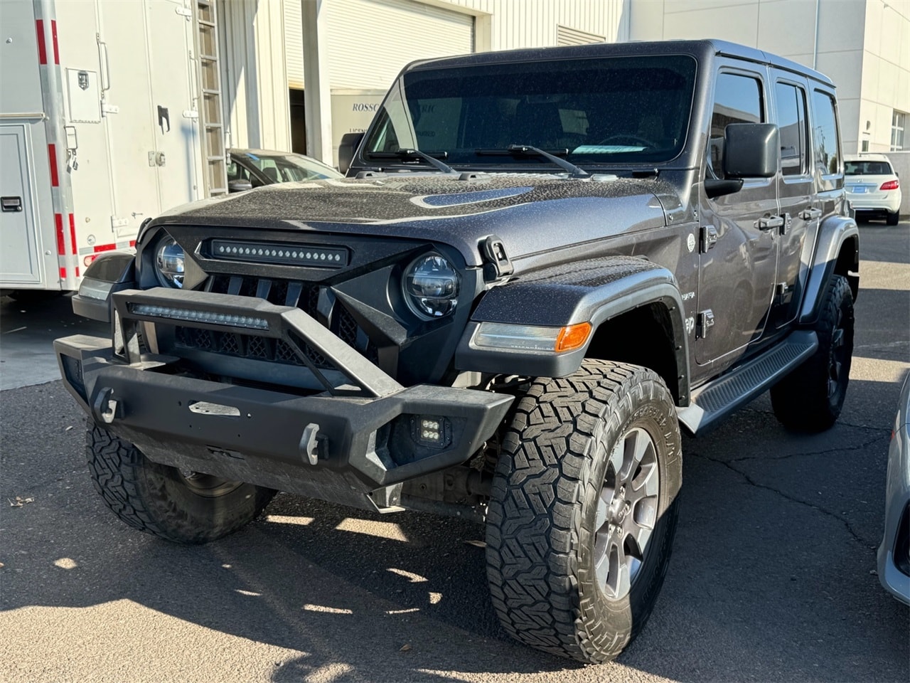 Used 2018 Jeep All-New Wrangler Unlimited Sahara with VIN 1C4HJXEGXJW147553 for sale in Phoenix, AZ