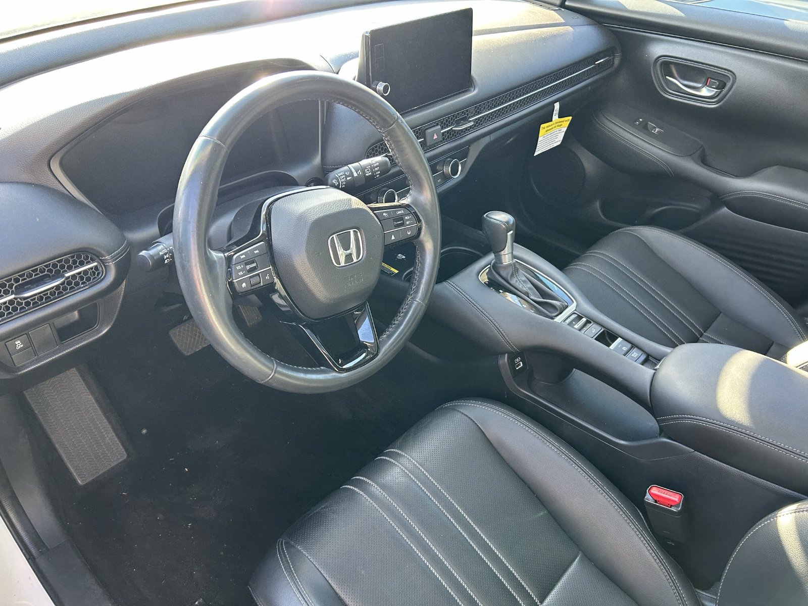 2023 Honda HR-V EX-L - Photo 13