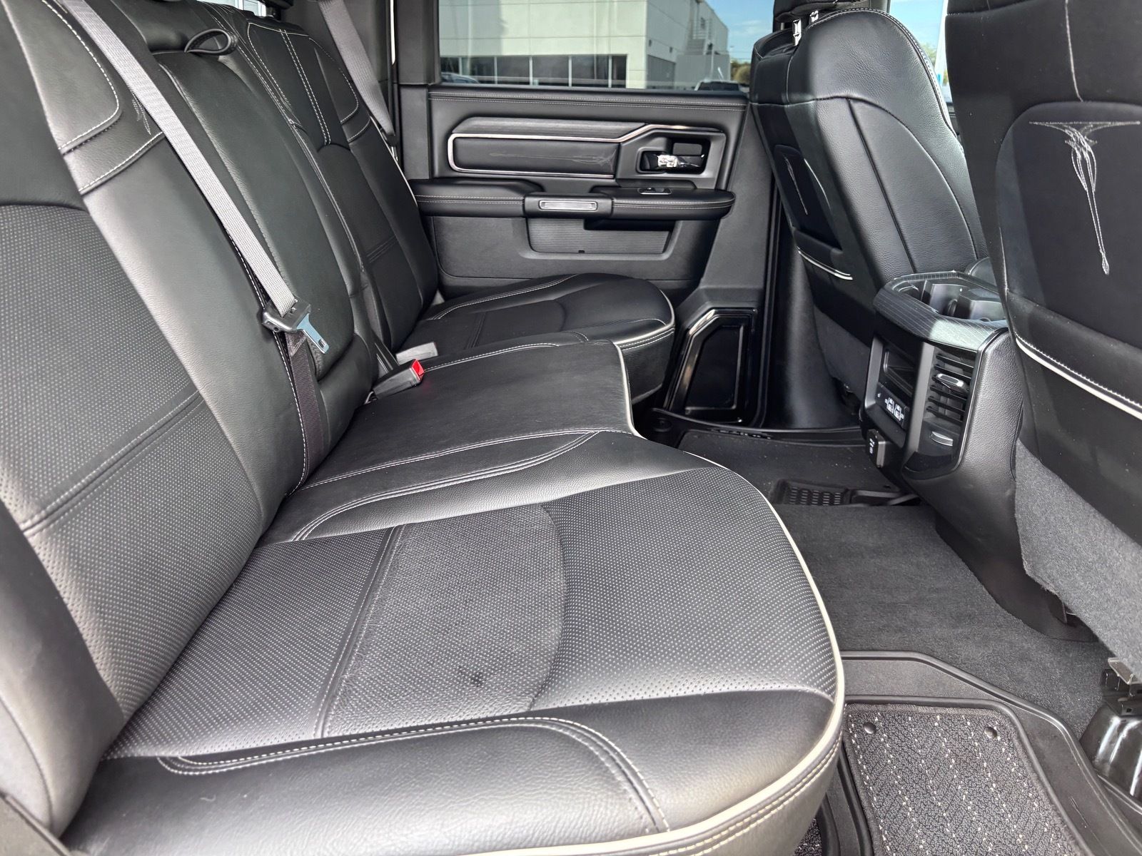 2024 RAM Ram 2500 Pickup Laramie Limited - Photo 15