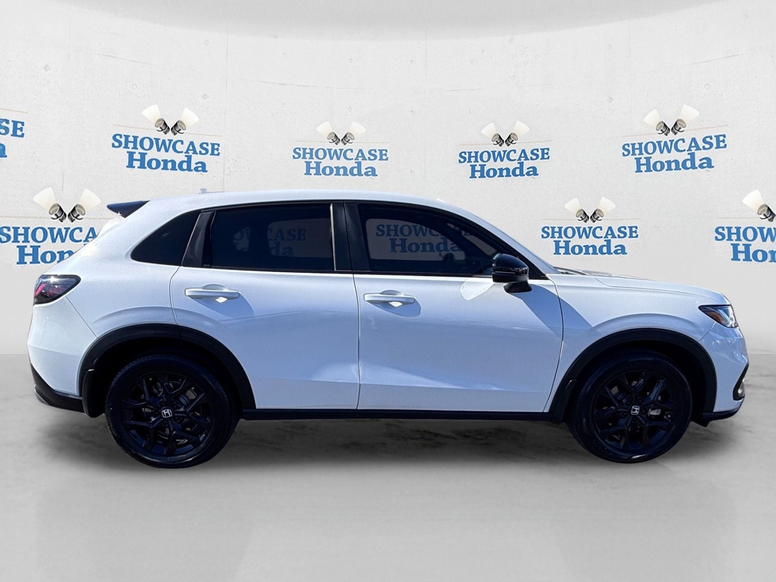 2025 Honda HR-V Sport - Photo 9