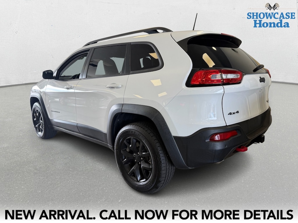 Used 2018 Jeep Cherokee Trailhawk 4x4 SUV